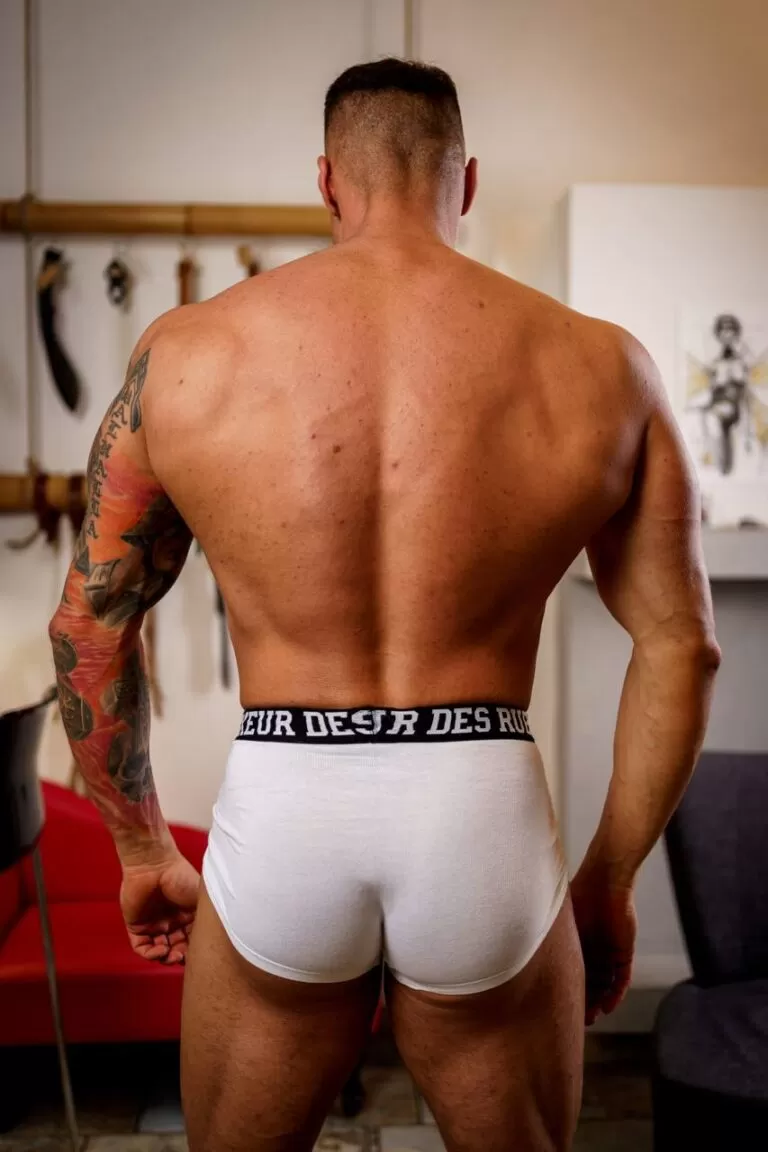 Adonis
