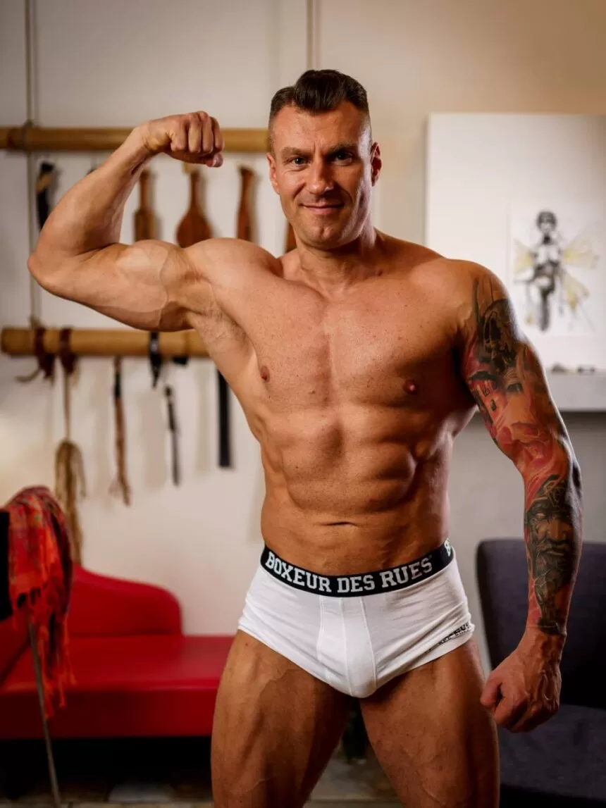 Adonis 3